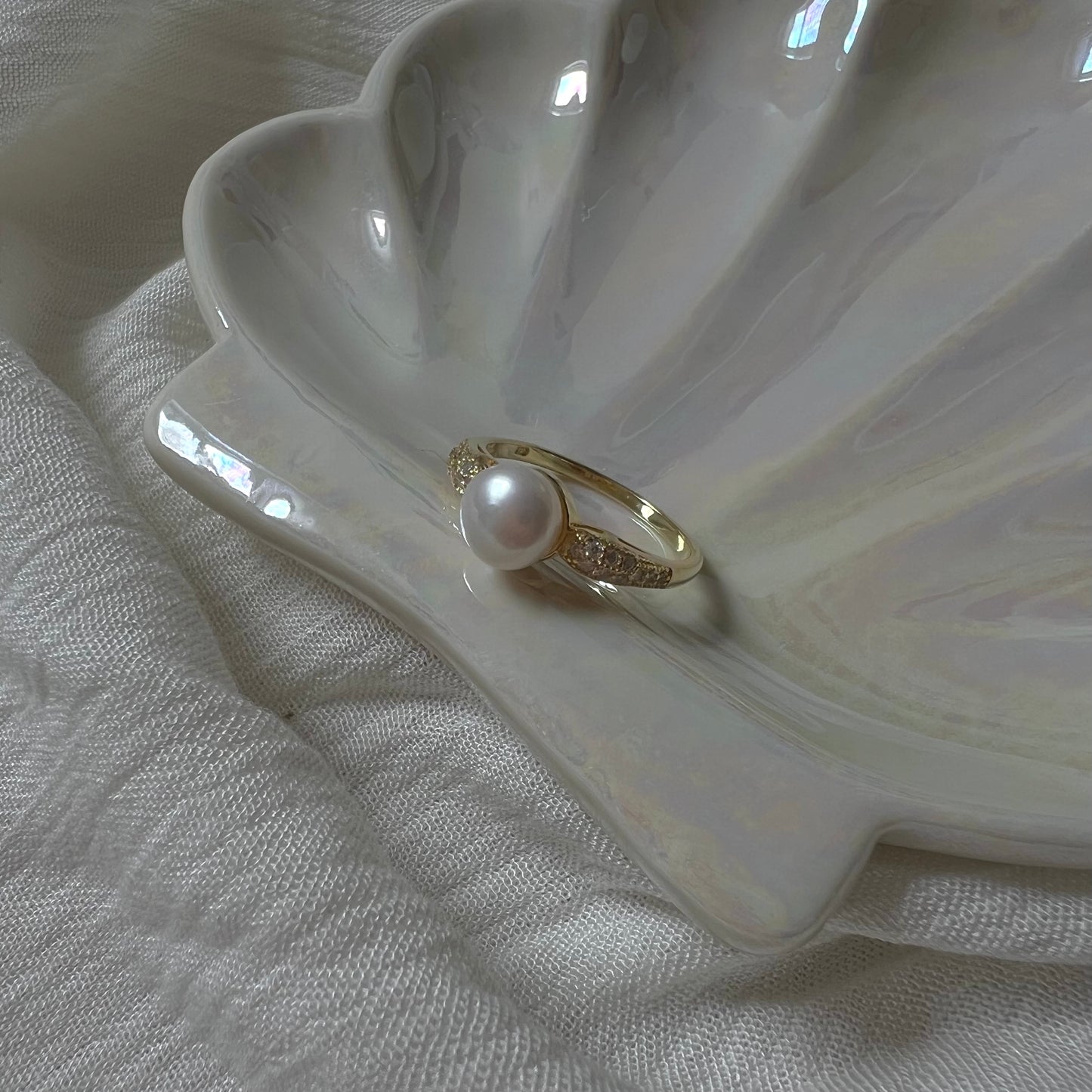 Amira Pearl Ring